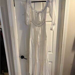 Elegant White Maxi Dress